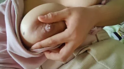 哺乳期约炮记录，小哥哥很会玩！