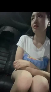 北京约兼职大奶少妇车震，活好奶子坚挺。服务好操起来爽，同城可推资源